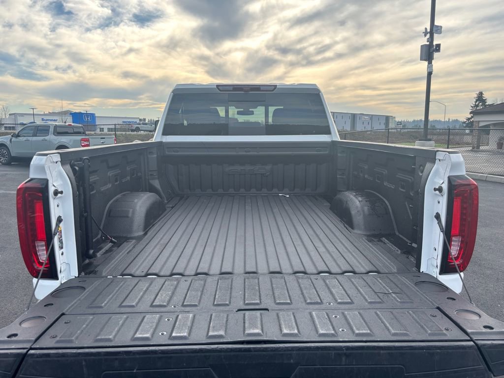 Used 2022 GMC Sierra 3500 AT4 w/ AT4 Preferred Package image 25