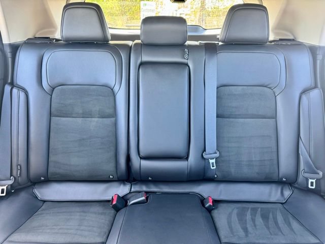Used 2024 Nissan Ariya AWD image 19