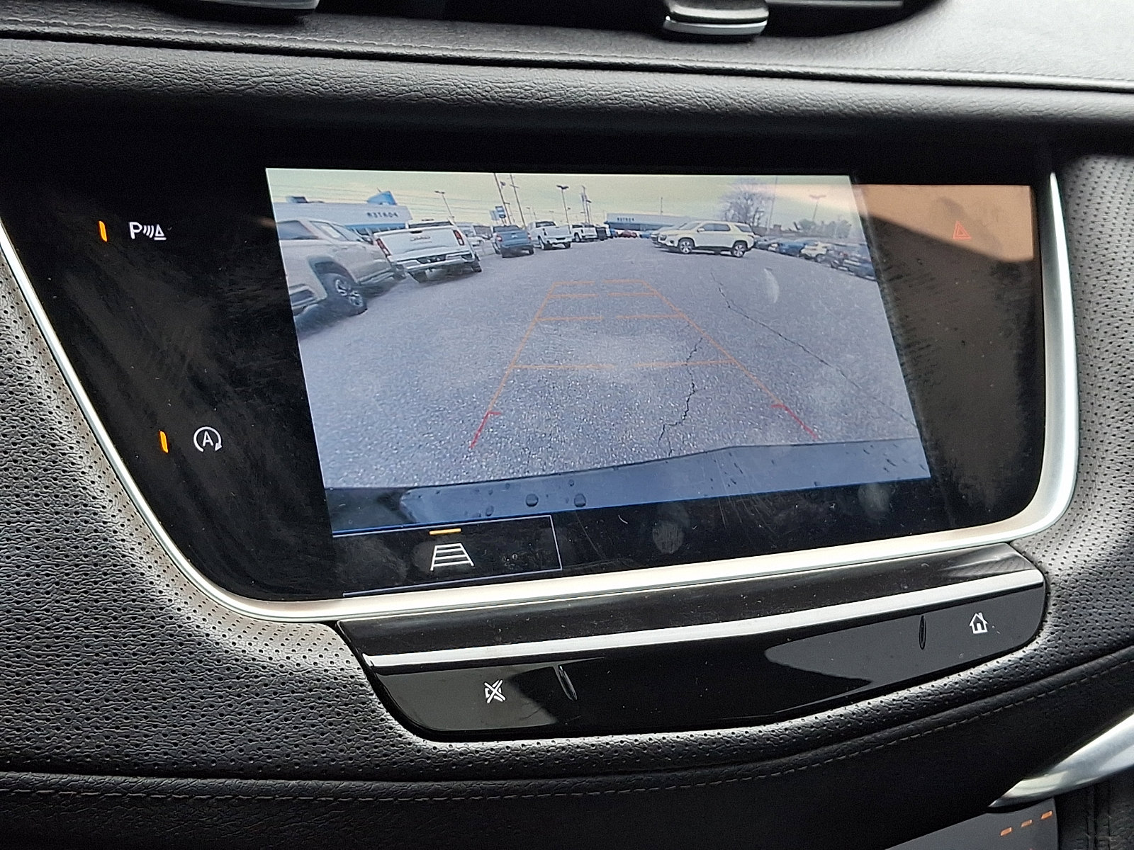 Used 2023 Cadillac XT5 Premium Luxury w/ LPO, Floor Liner Package image 19