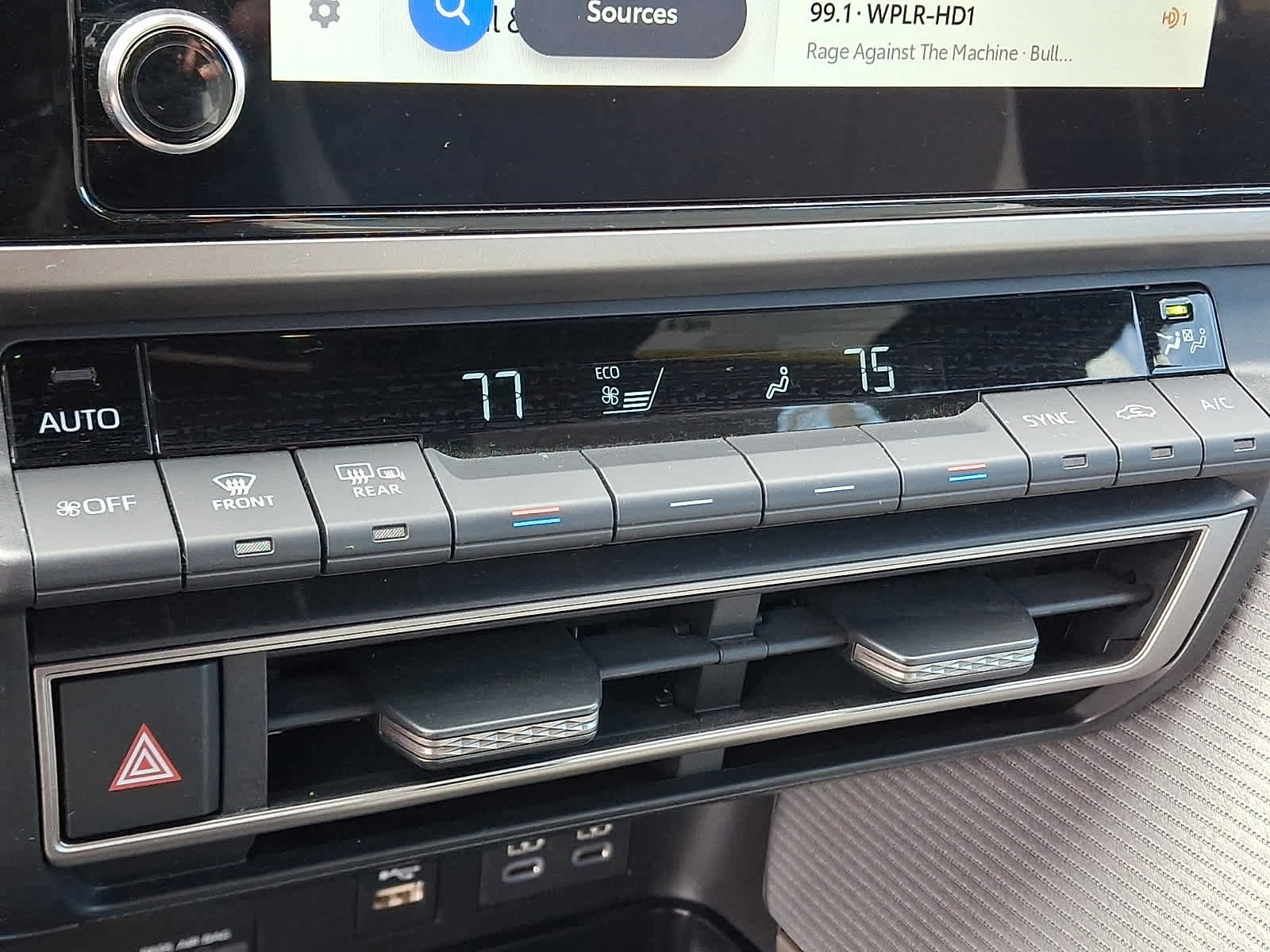 Certified 2025 Toyota Camry SE image 16