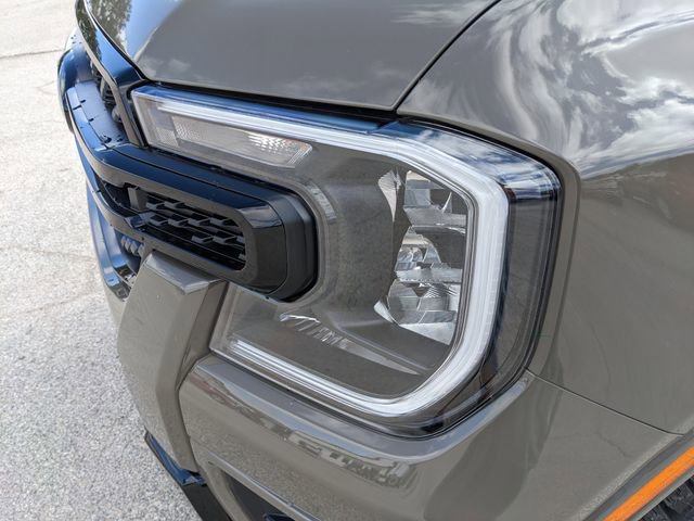 New 2025 Ford Ranger XLT w/ Black Appearance Package image 9