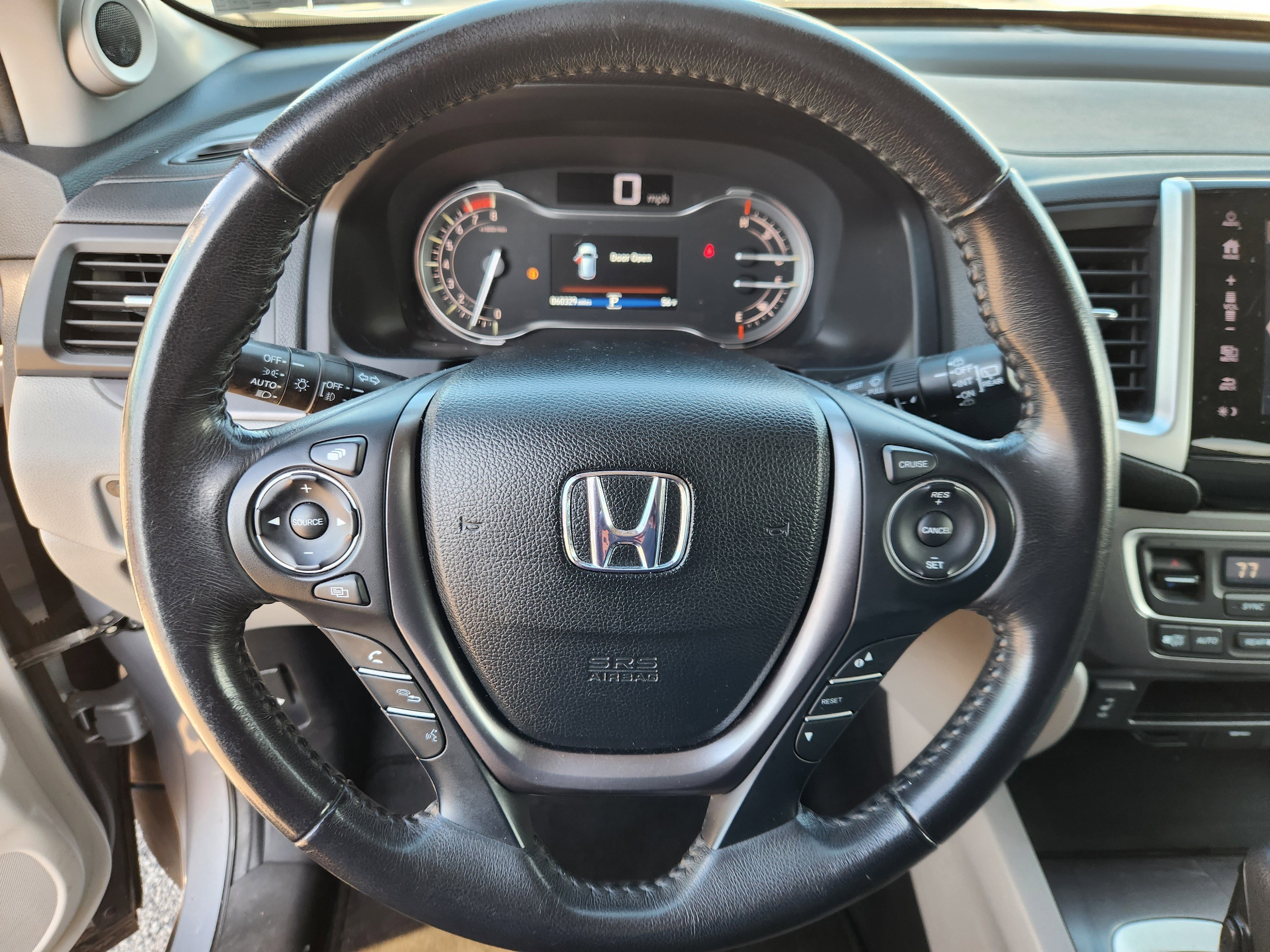 Used 2017 Honda Pilot EX-L image 9