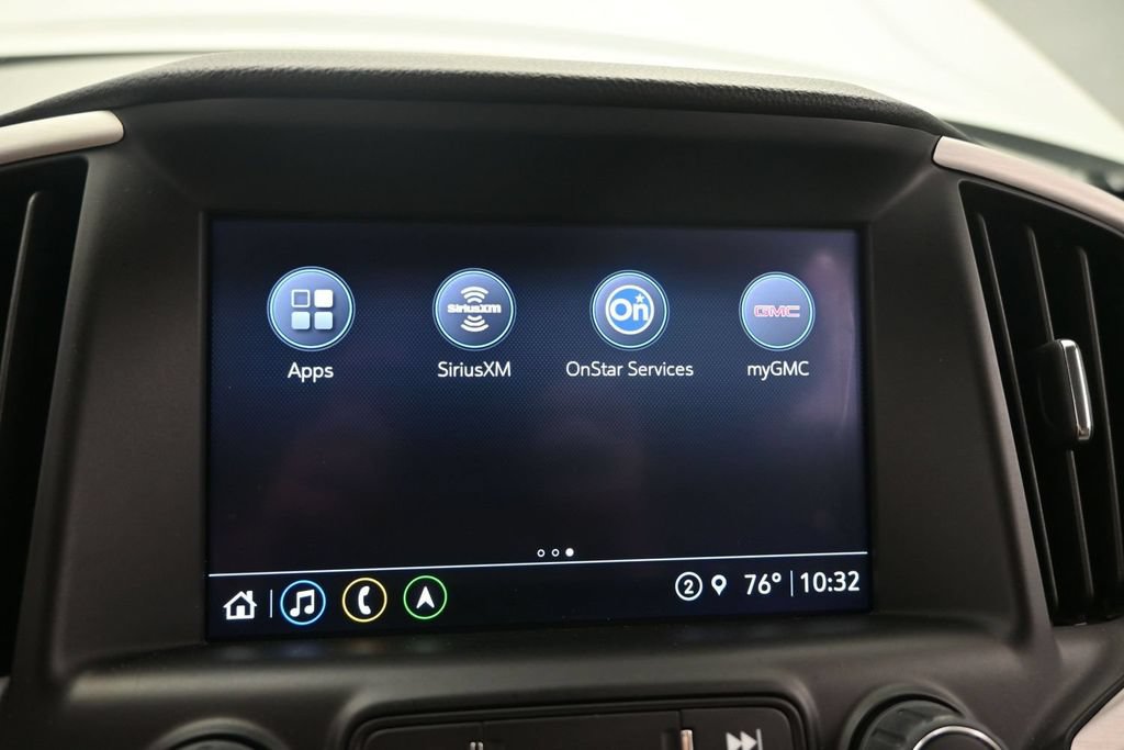 Used 2024 GMC Terrain SLT w/ Infotainment Package II FWD image 26