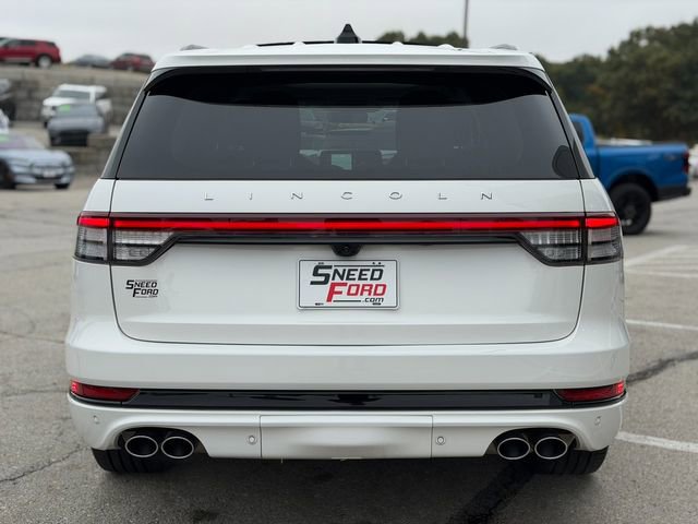 Used 2025 Lincoln Aviator Reserve w/ Equipment Group 201A image 6