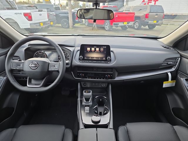 New 2026 Nissan Rogue Dark Armor image 11