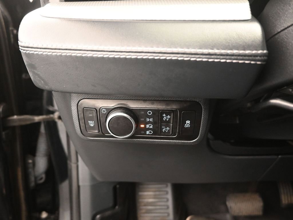 Certified 2023 Ford Mustang Mach-E Select image 13