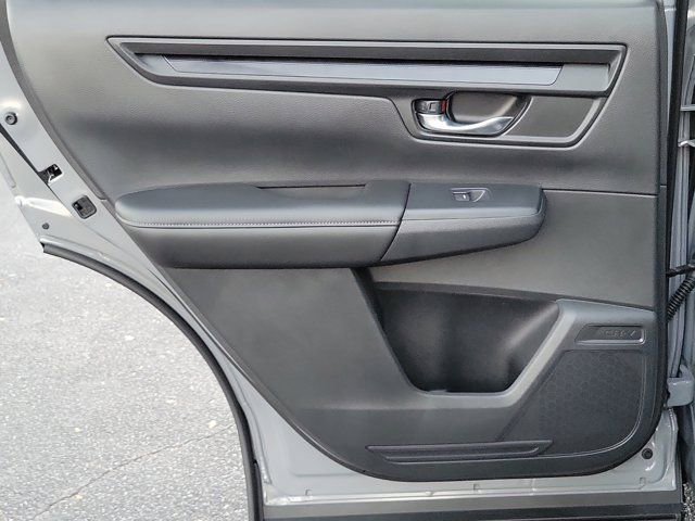 Used 2025 Honda CR-V EX image 18