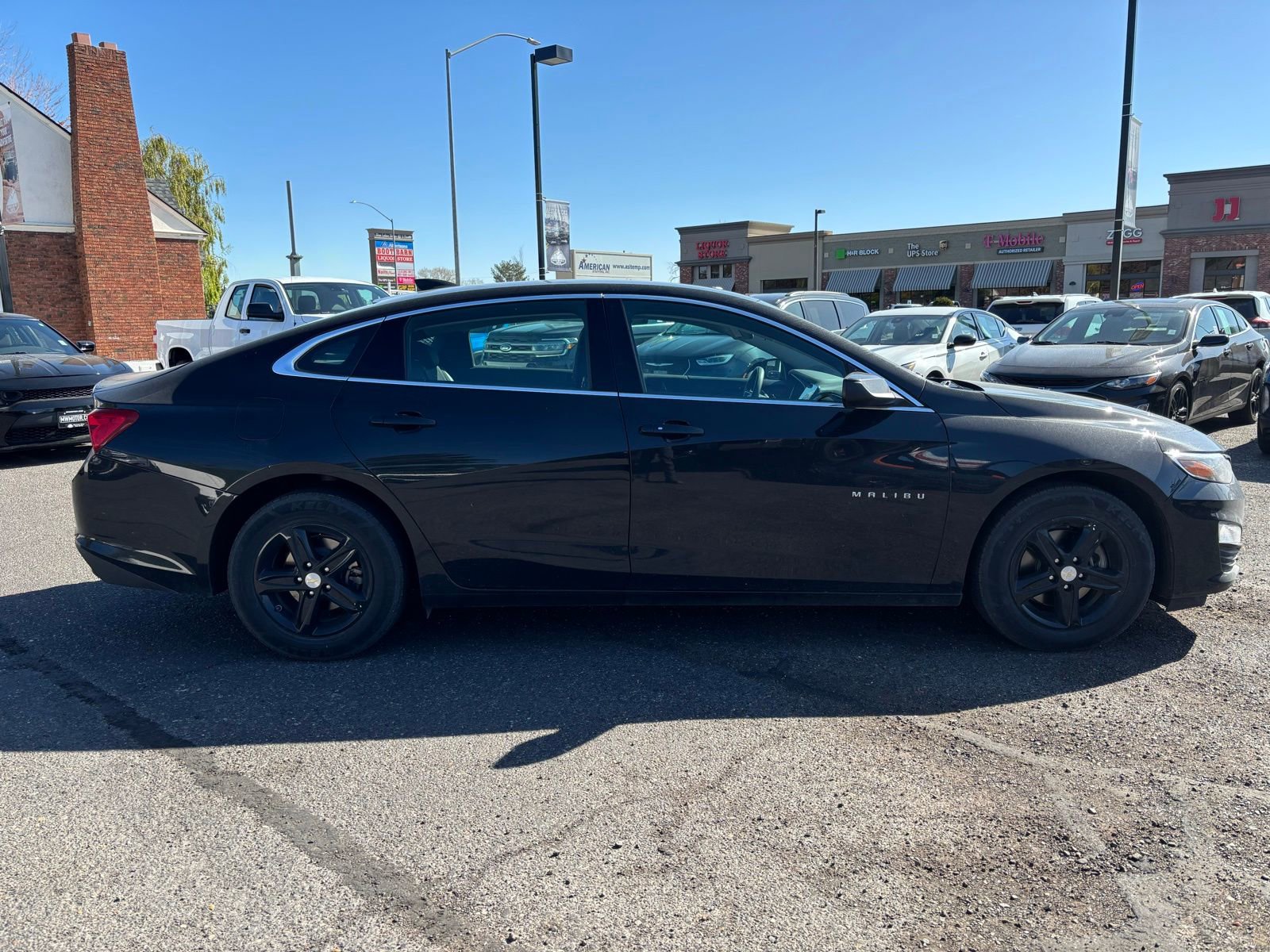Used 2021 Chevrolet Malibu LS w/ Driver Confidence Package II FWD image 5