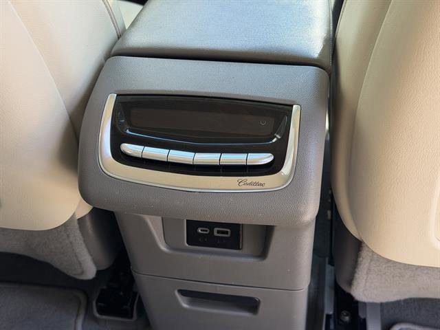 Certified 2022 Cadillac XT6 Premium Luxury w/ Technology Package AWD/4WD image 22