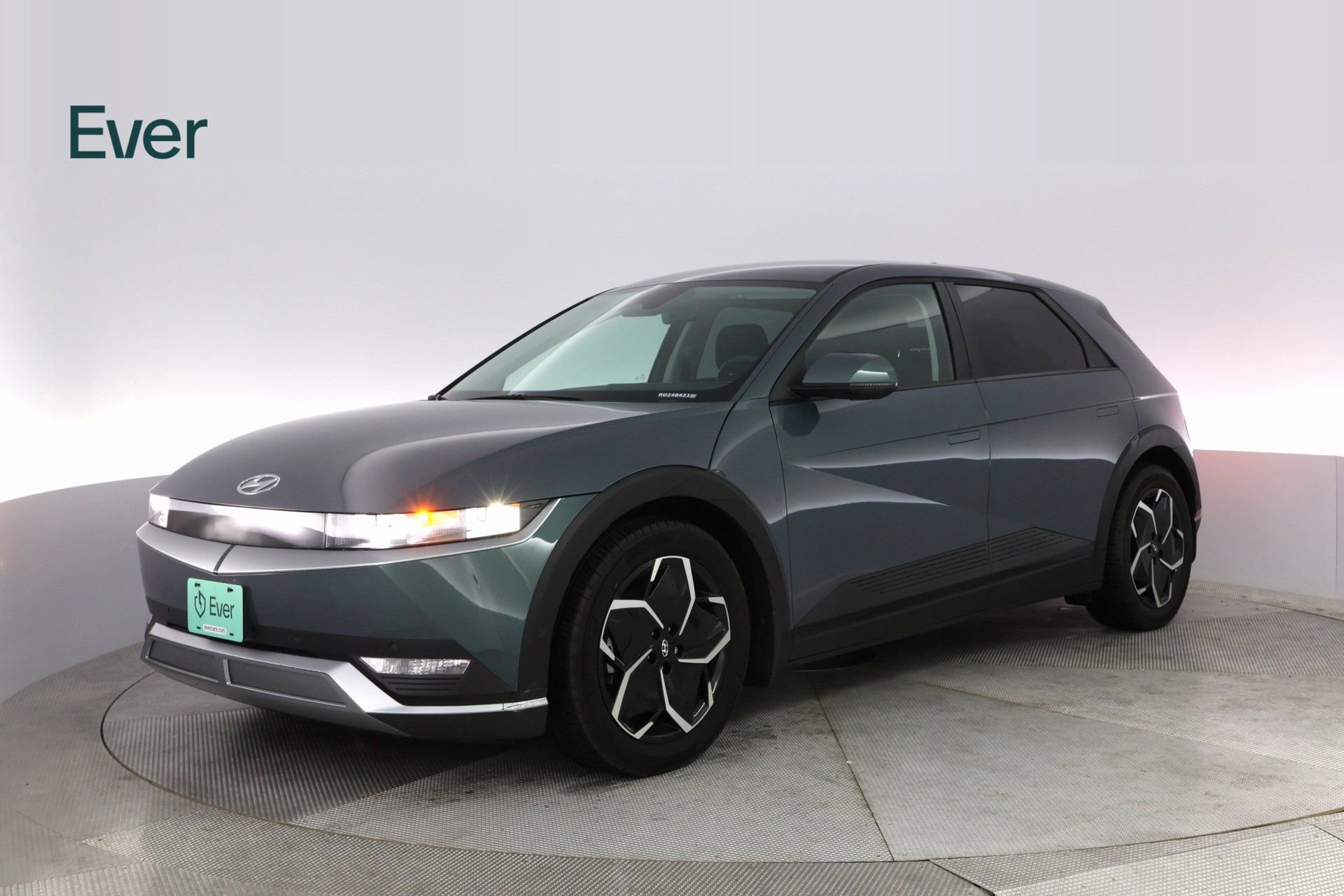 Used 2024 Hyundai Ioniq 5 SEL image 2