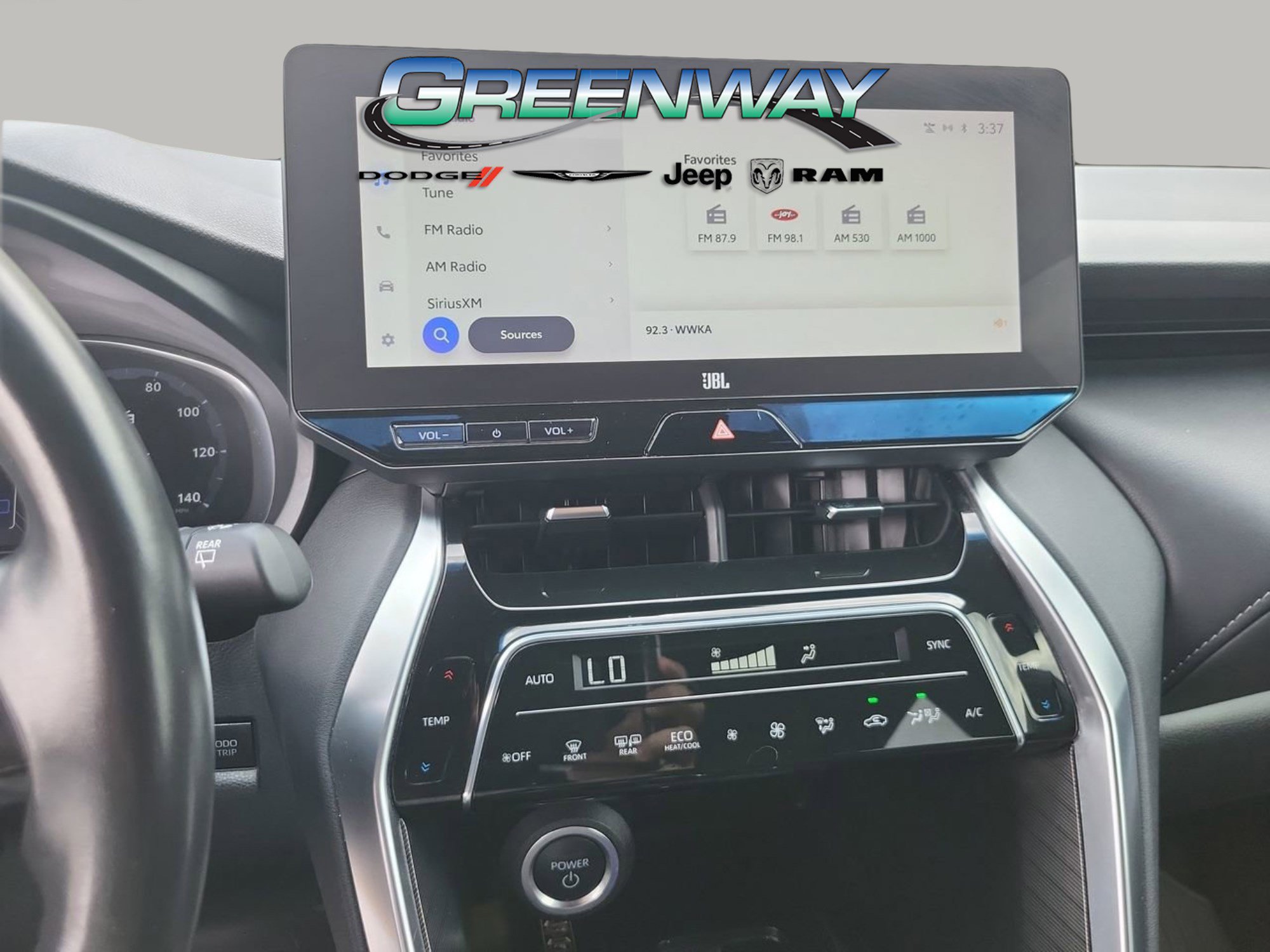 Used 2024 Toyota Venza Limited image 20