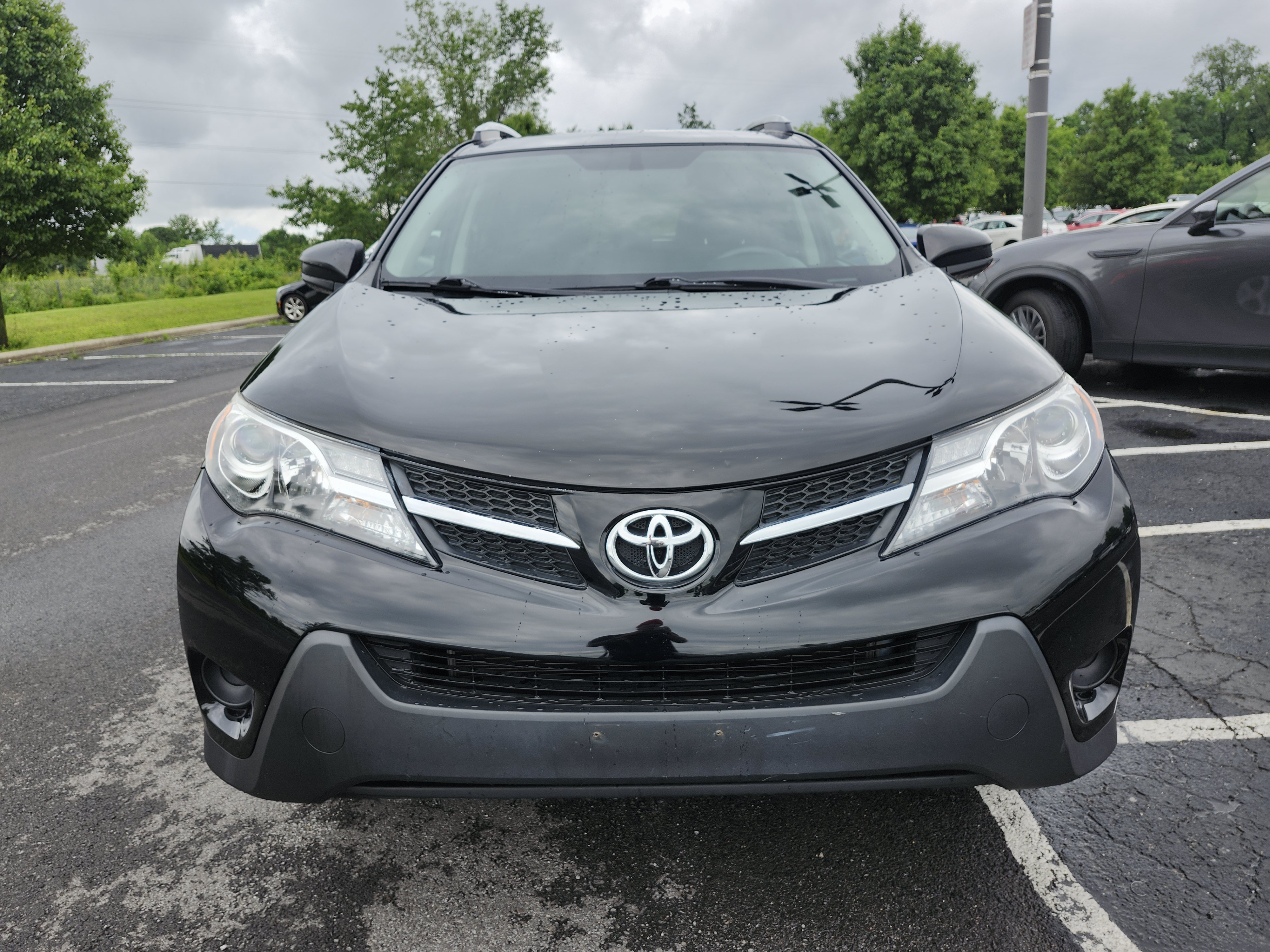 Used 2015 Toyota RAV4 LE FWD image 10