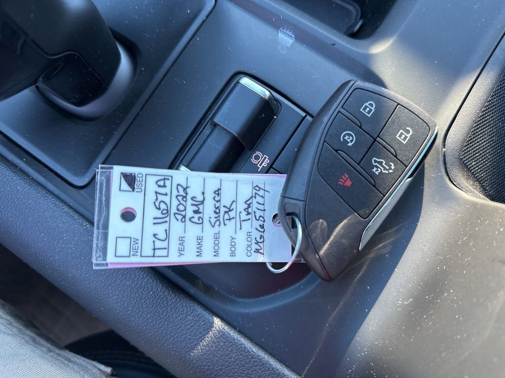 Used 2022 GMC Sierra 1500 AT4 w/ AT4 Preferred Package image 40