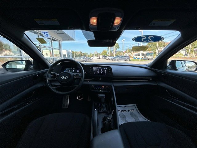 Certified 2025 Hyundai Elantra Sport w/ Cargo Package image 15