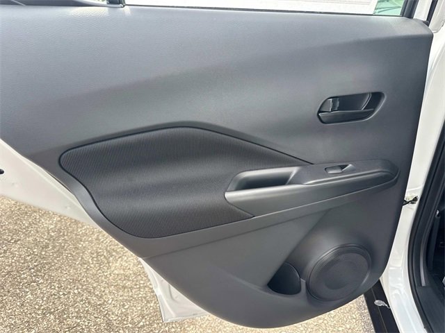 New 2025 Nissan Kicks Play S image 14