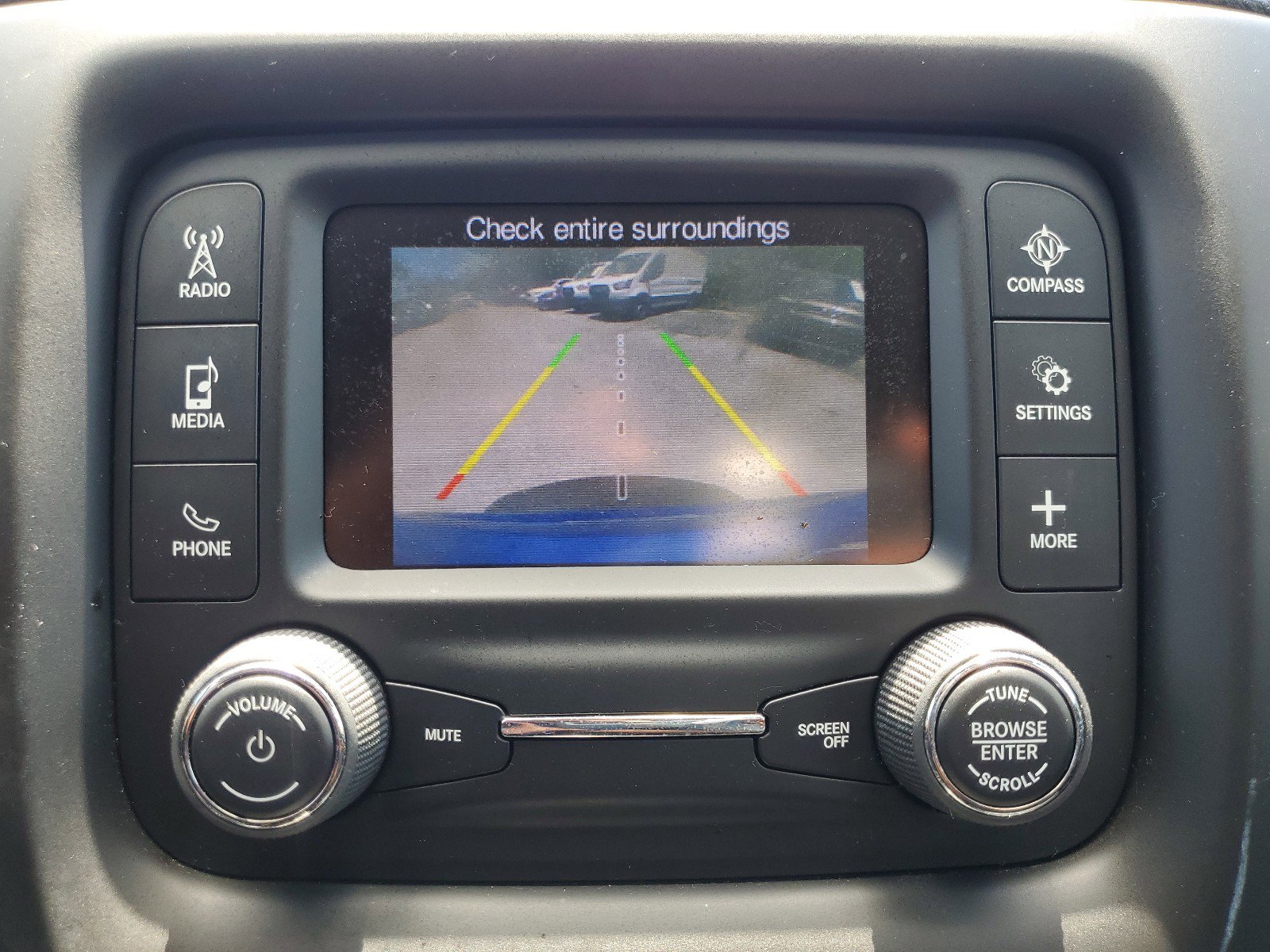 Used 2017 Jeep Compass Latitude image 8