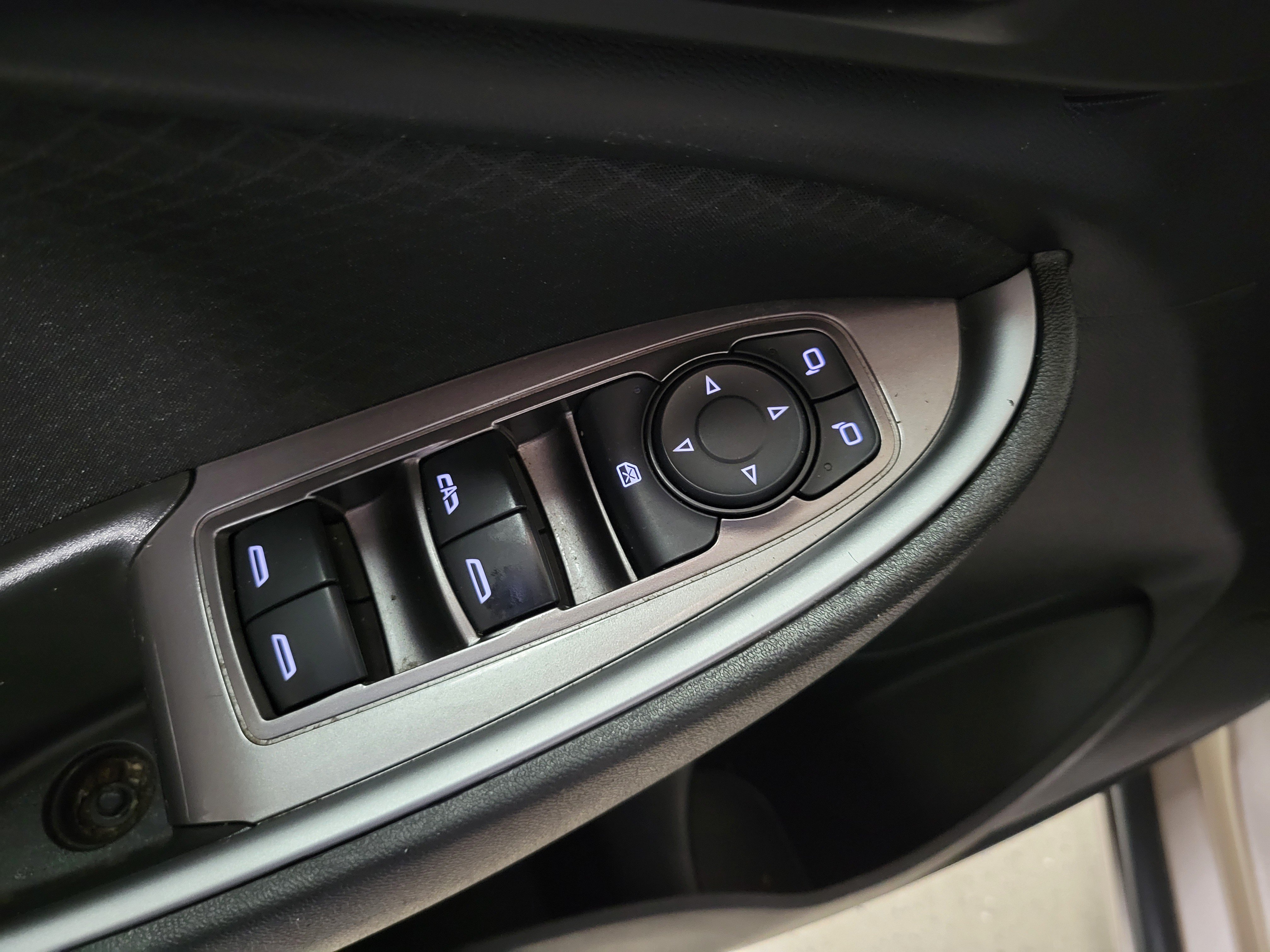 Used 2023 Chevrolet Malibu LT w/ Driver Confidence Package FWD image 19