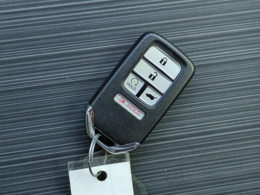 Used 2021 Honda Pilot EX image 23