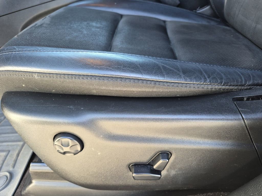 Used 2019 Jeep Grand Cherokee Altitude image 17