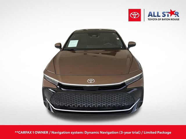 Used 2025 Toyota Crown AWD/4WD image 1