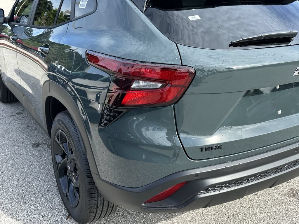 New 2026 Chevrolet Trax LT w/ Driver Confidence Package FWD image 7