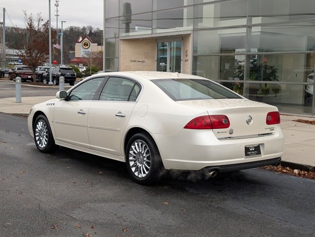 Used 2009 Buick Lucerne Super image 3