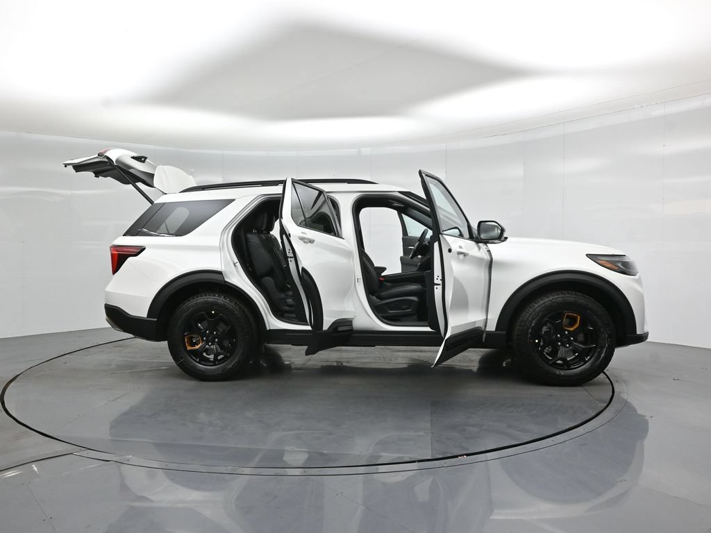 New 2026 Ford Explorer Tremor w/ Tremor Ultimate Package AWD/4WD image 4