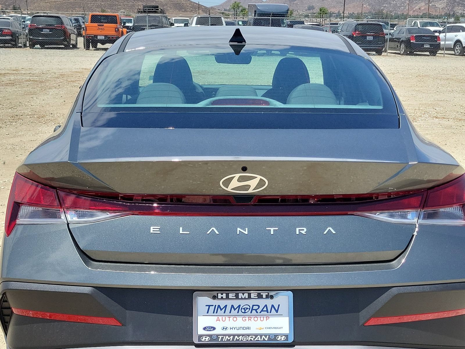 New 2026 Hyundai Elantra SE FWD image 18