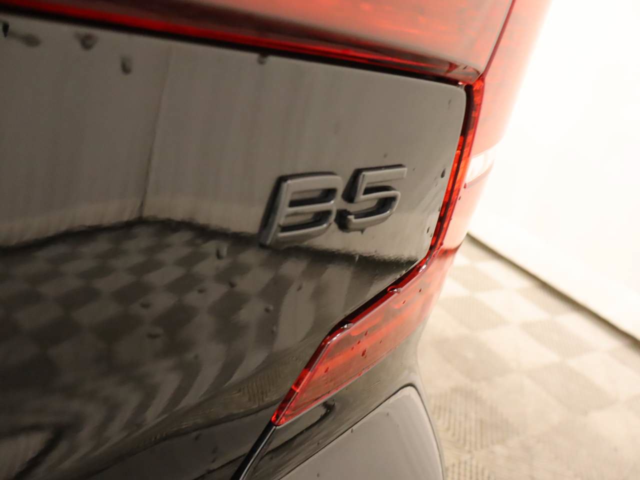 Used 2024 Volvo S60 B5 Plus FWD image 21