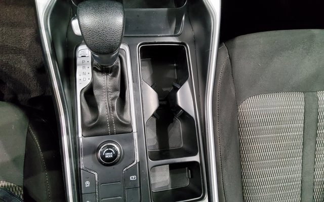 Used 2023 Kia Sorento LX image 30