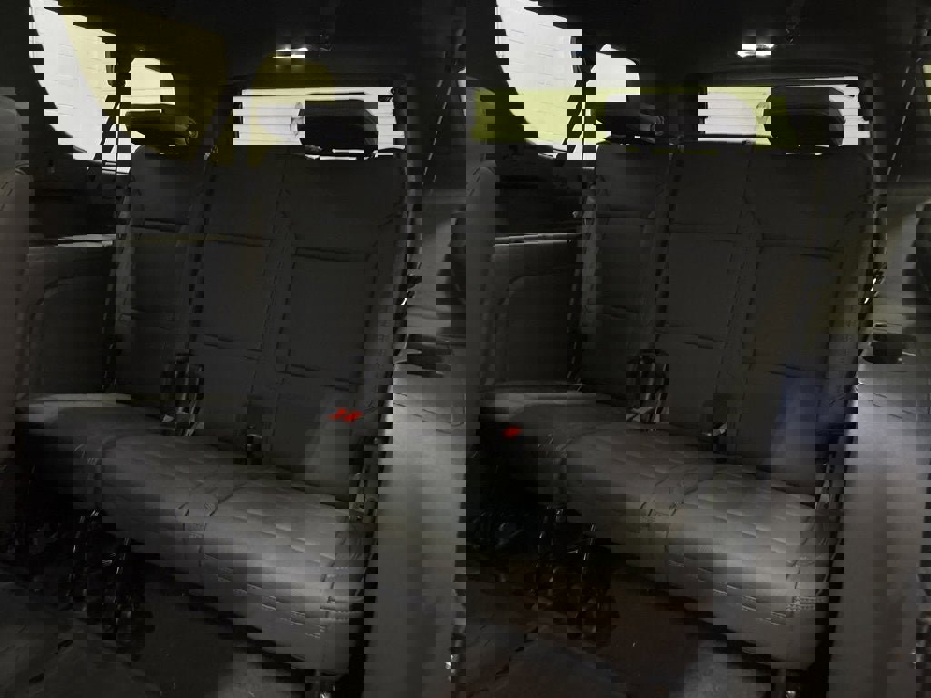 New 2026 Chevrolet Suburban High Country w/ Sun And Tow Package image 31