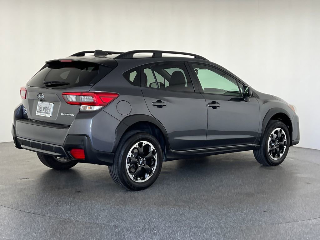 Used 2022 Subaru Crosstrek 2.0i Premium AWD/4WD image 3