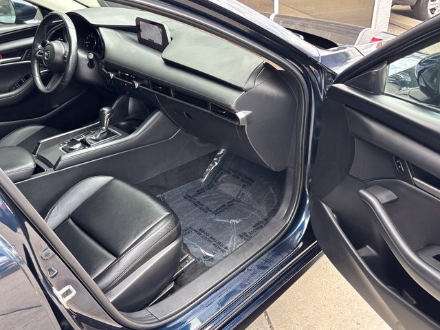 Used 2021 MAZDA MAZDA3 s FWD image 25