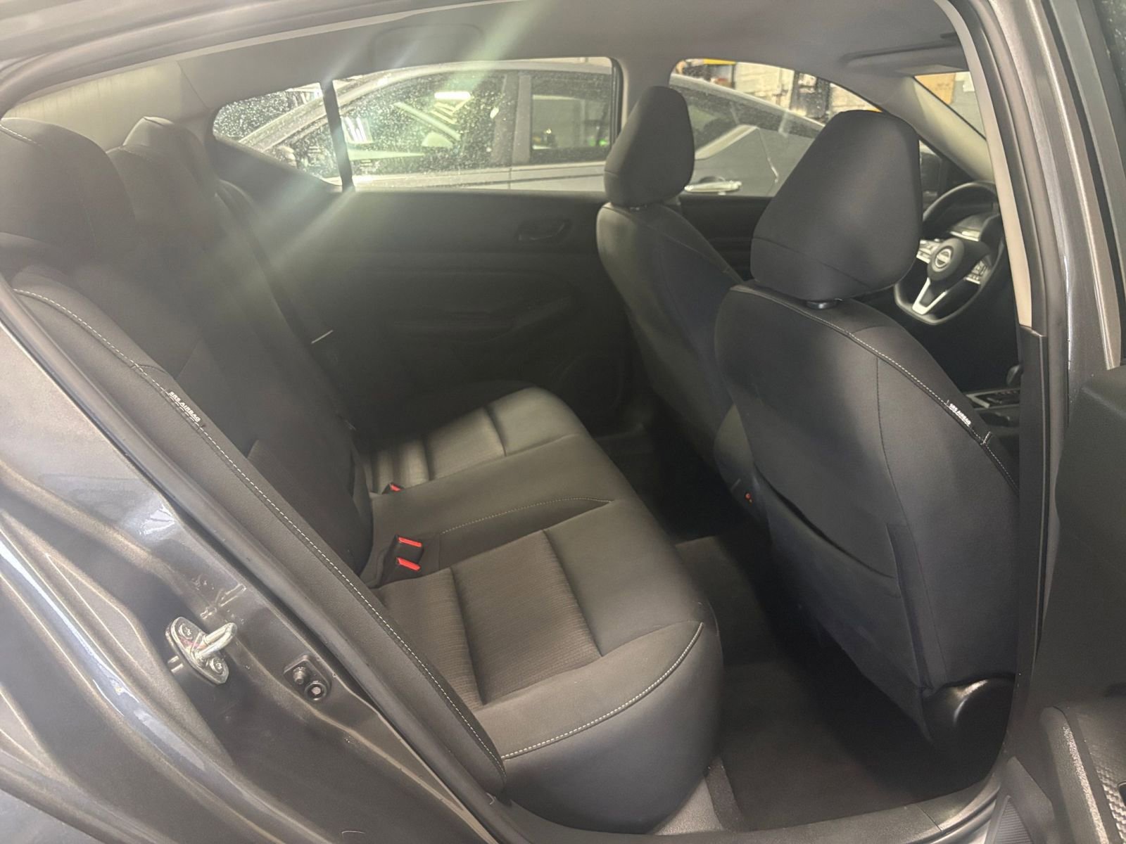 Used 2025 Nissan Altima 2.5 SV FWD image 41