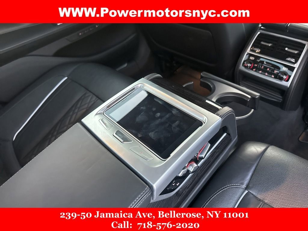 Used 2020 BMW 750i xDrive w/ Executive Package image 22