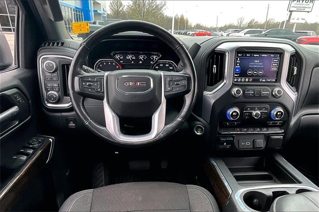 Used 2020 GMC Sierra 1500 Elevation w/ Elevation Value Package image 9