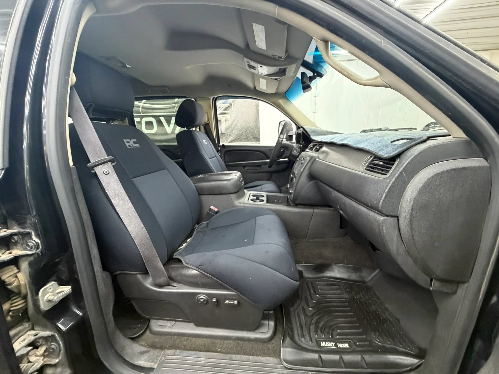 Used 2012 Chevrolet Silverado 2500 LTZ w/ LTZ Plus Package AWD/4WD image 7