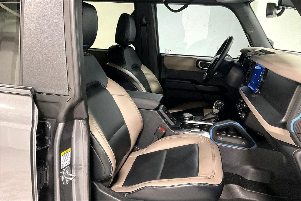 Used 2024 Ford Bronco Wildtrak AWD/4WD image 9