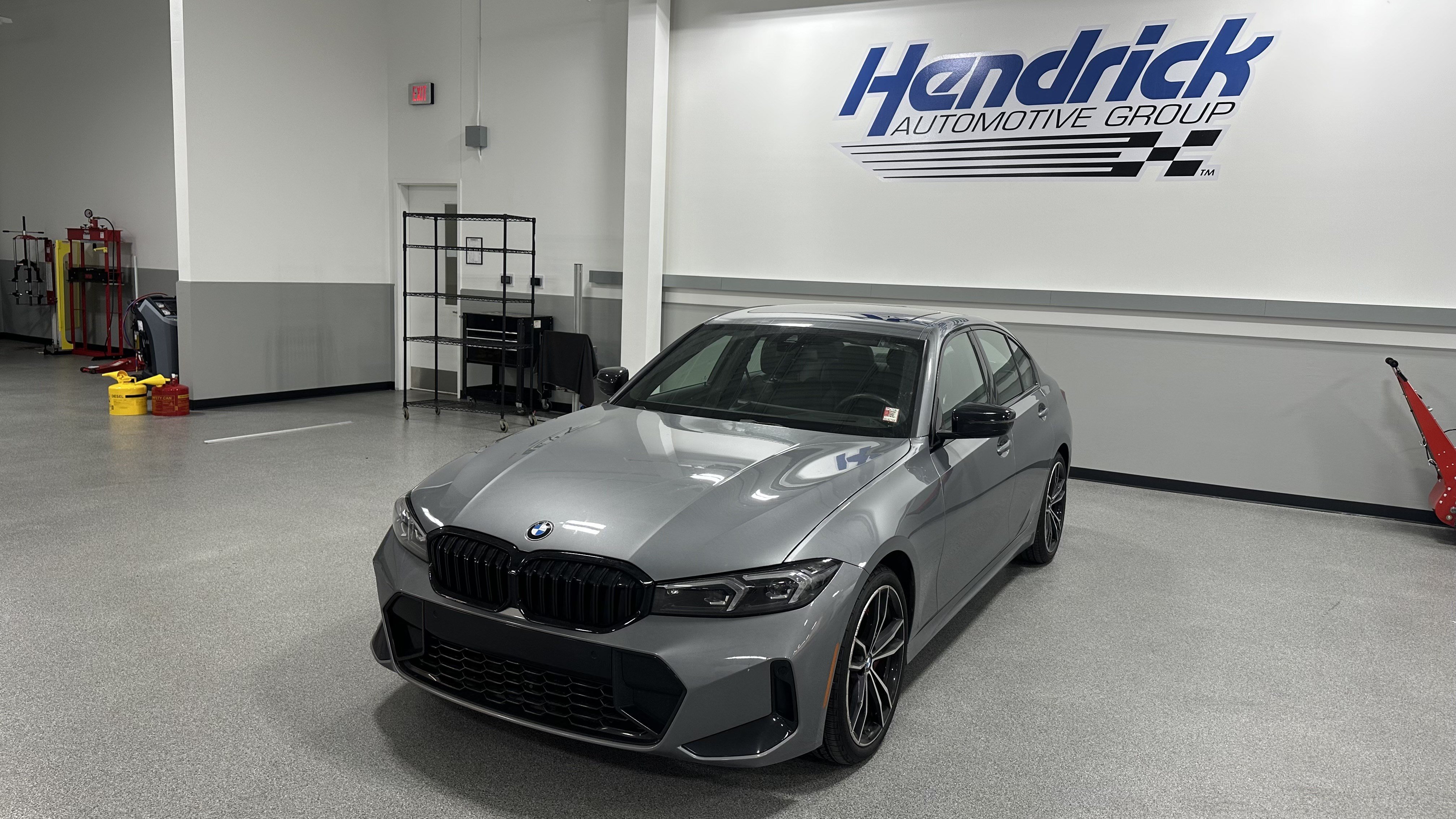 Certified 2023 BMW 330i xDrive Sedan w/ M Sport Package AWD/4WD image 5