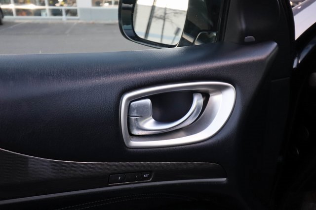 Used 2019 INFINITI QX60 Luxe w/ Essential Package image 26