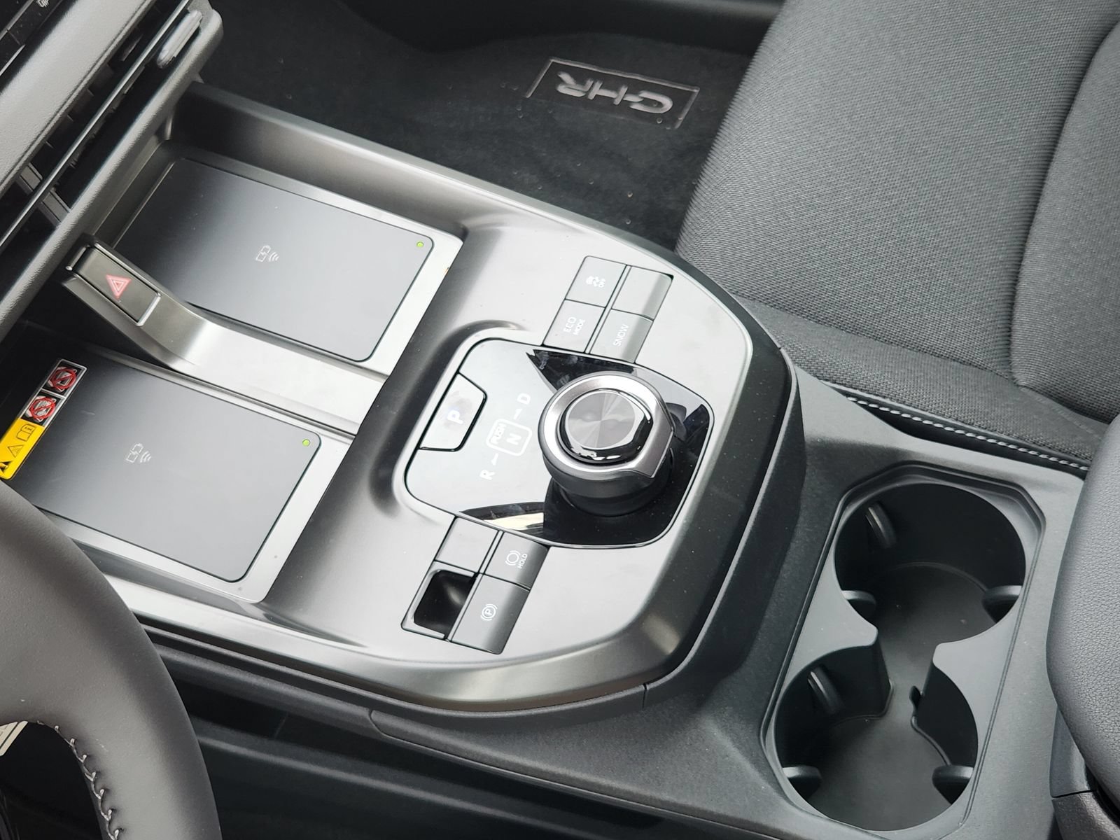 New 2026 Toyota C-HR AWD/4WD image 18