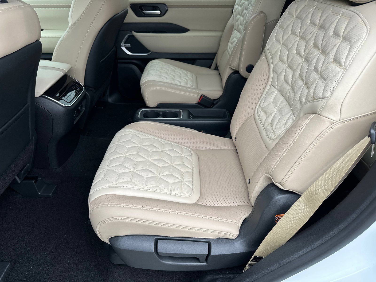 New 2026 Nissan Armada Platinum Reserve AWD/4WD image 23