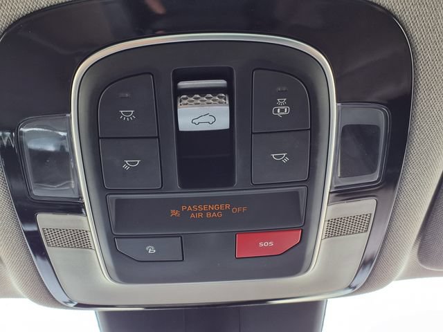 Used 2023 Hyundai Santa Fe Limited AWD/4WD image 28