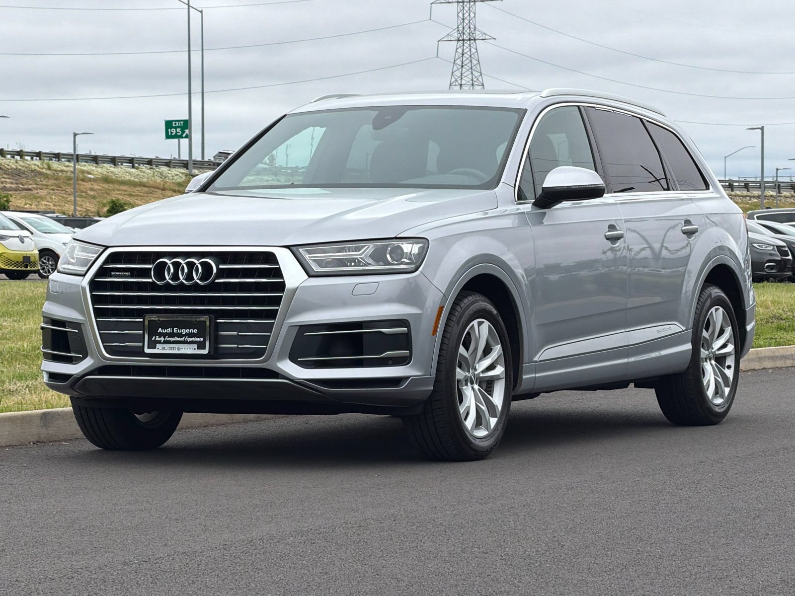 Used 2019 Audi Q7 3.0T Premium AWD/4WD image 7