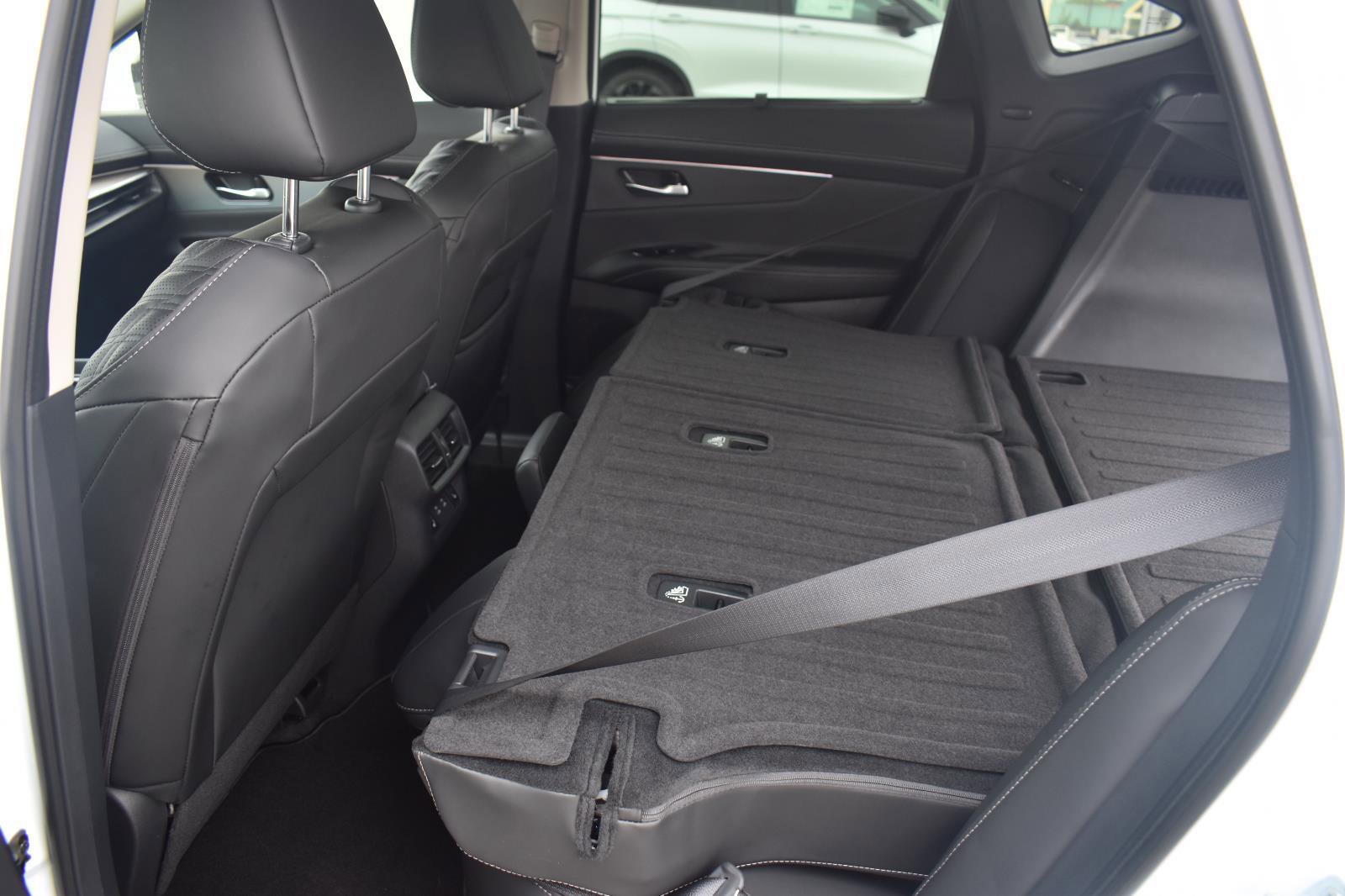 New 2026 Nissan Murano Platinum w/ Cargo Package AWD/4WD image 57