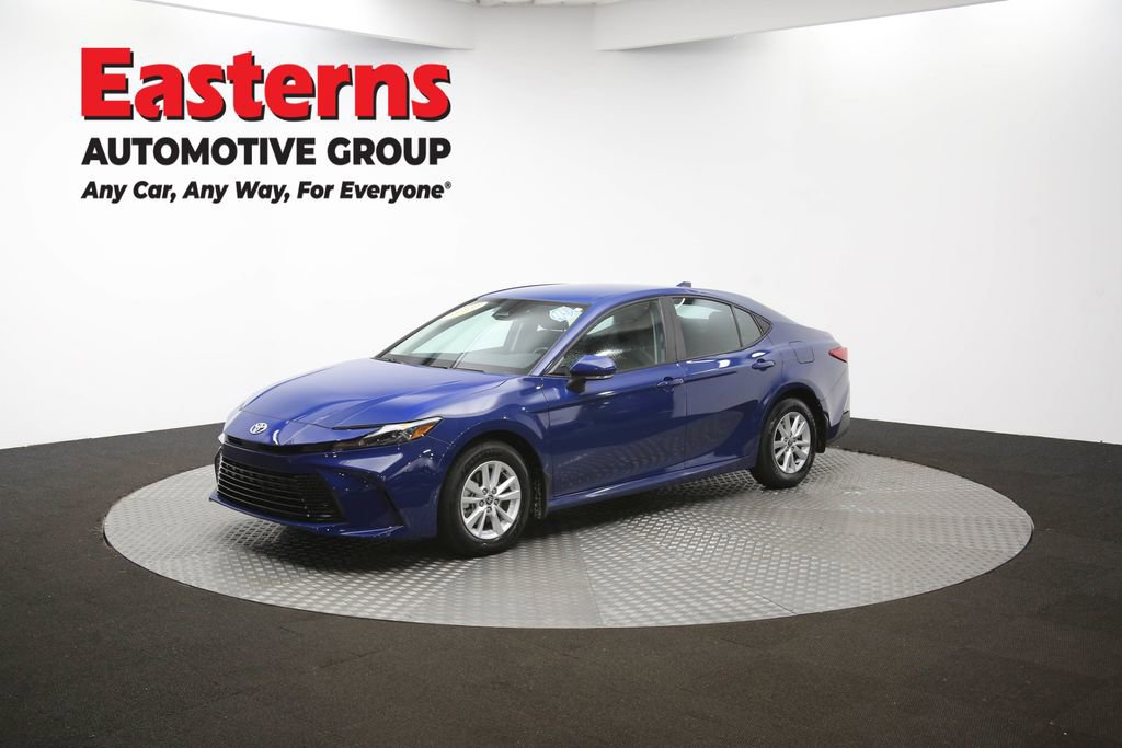 Used 2025 Toyota Camry LE w/ Convenience Package image 54