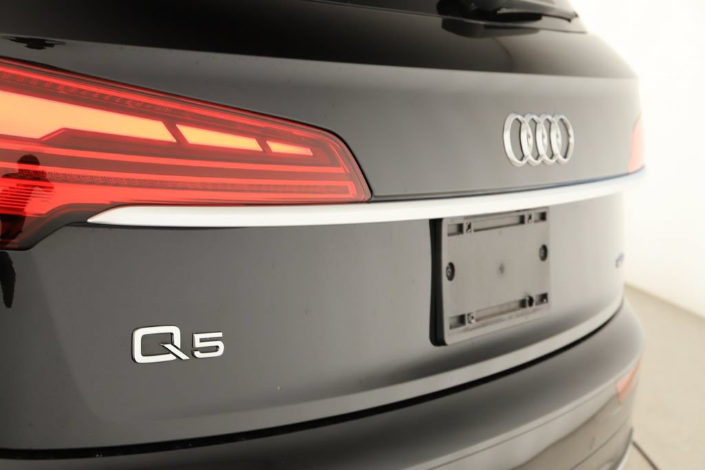 Certified 2023 Audi Q5 2.0T Premium Plus AWD/4WD image 31