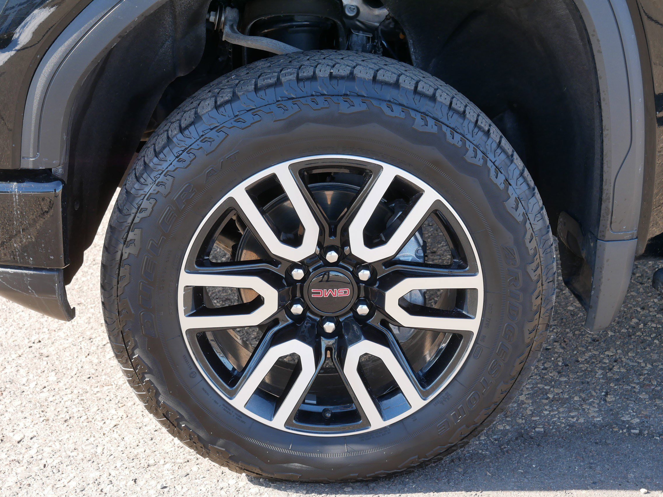 Certified 2024 GMC Sierra 1500 AT4 w/ Technology Package image 15