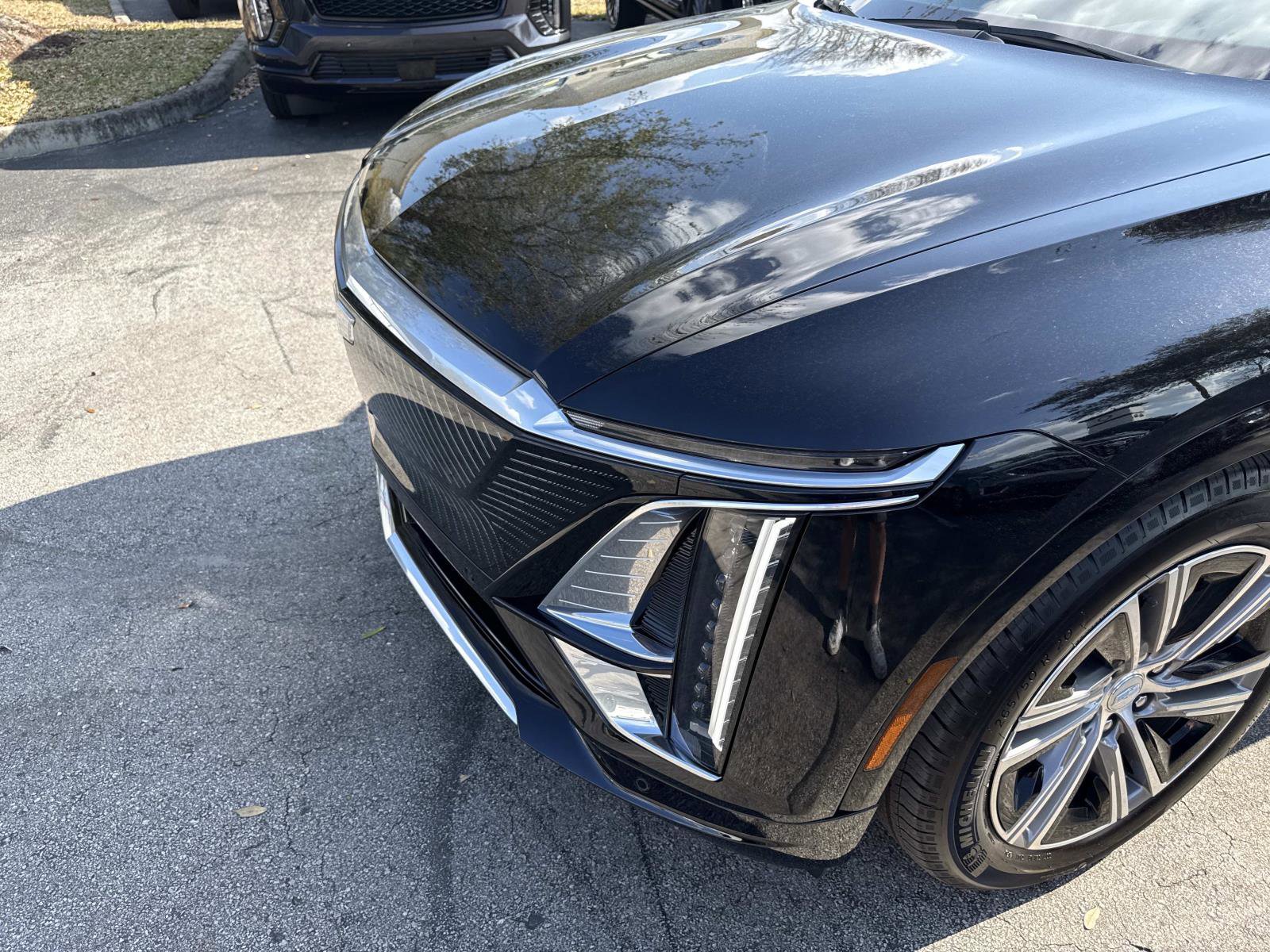 Used 2025 Cadillac Lyriq Luxury image 10