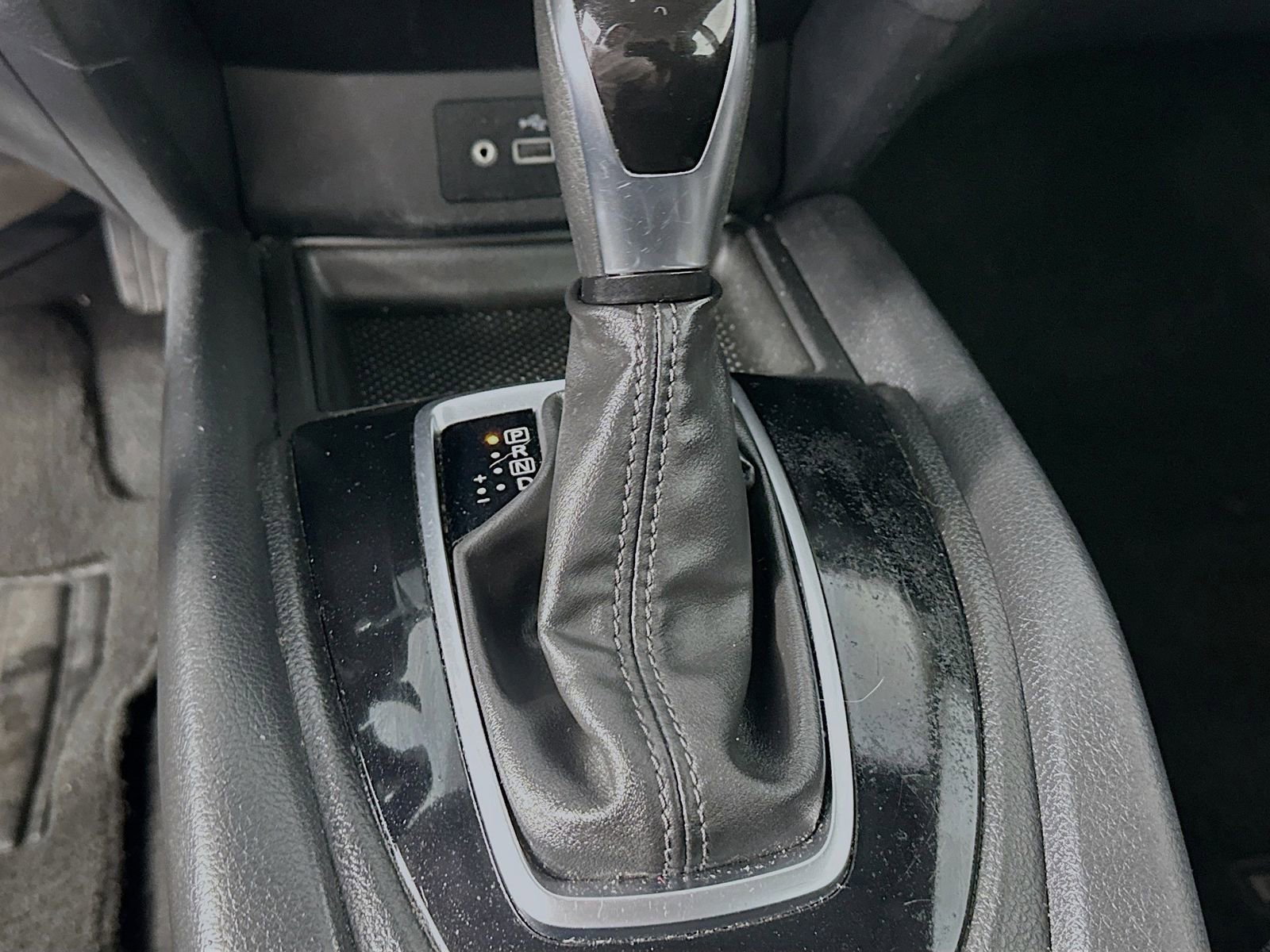 Used 2020 Nissan Rogue S AWD/4WD image 16